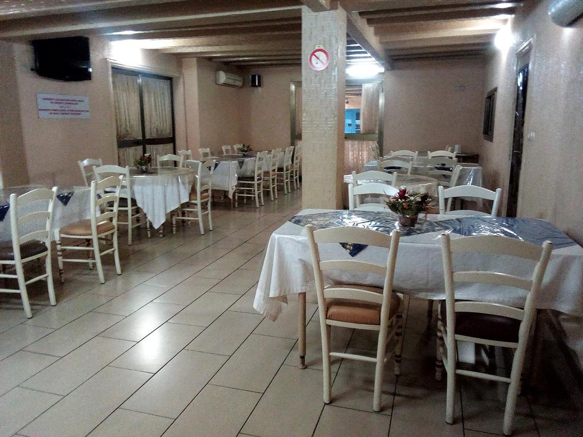 Hotel Saint Thomas Lomé Kültér fotó