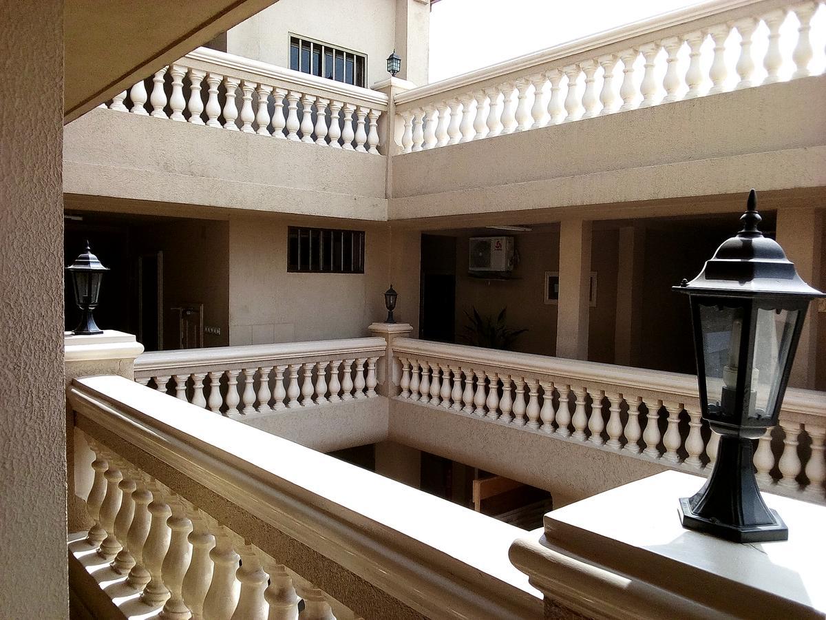 Hotel Saint Thomas Lomé Kültér fotó